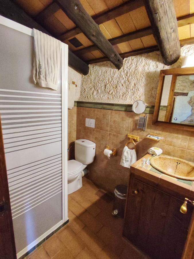 Masia Can Felip B&B Llinars del Valles Dış mekan fotoğraf