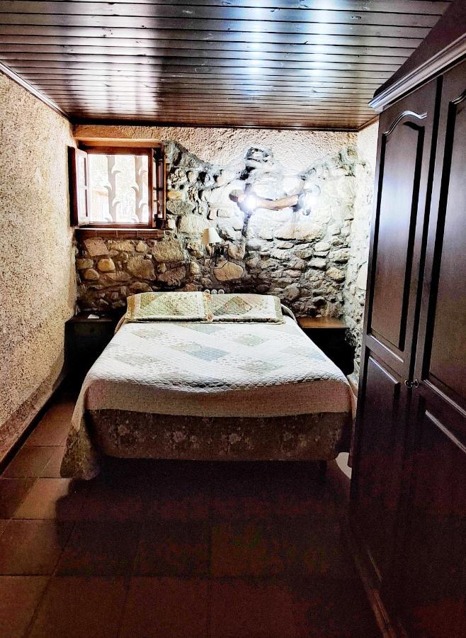 Masia Can Felip B&B Llinars del Valles Dış mekan fotoğraf