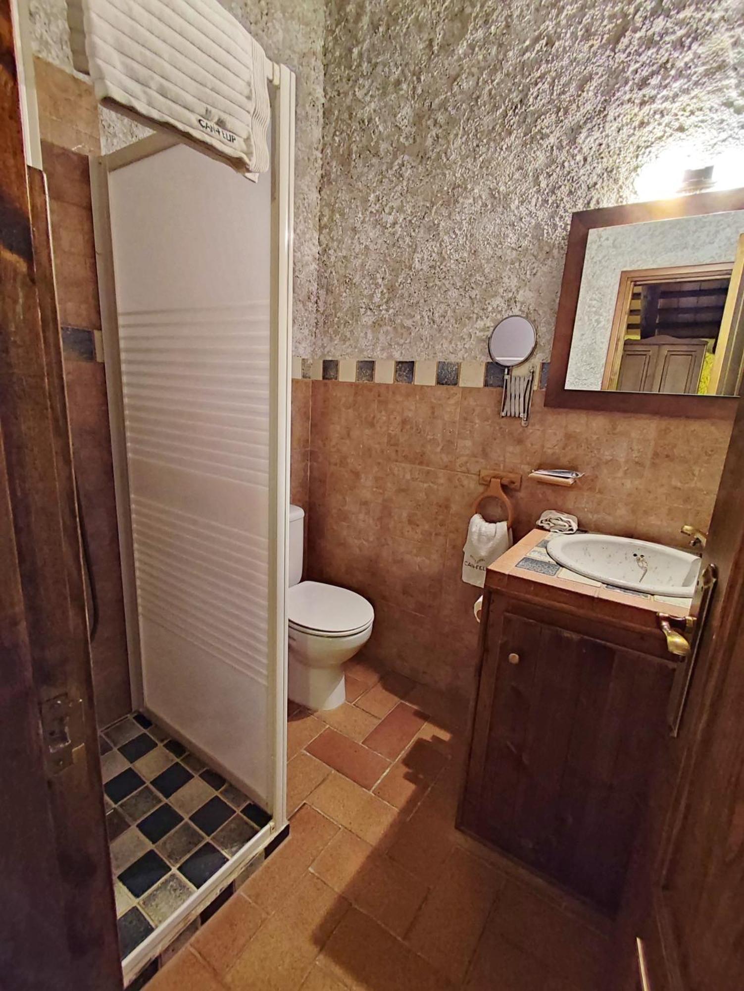Masia Can Felip B&B Llinars del Valles Dış mekan fotoğraf